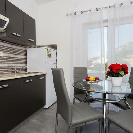 Apartment Mimi Draga Bašćanska Buitenkant foto
