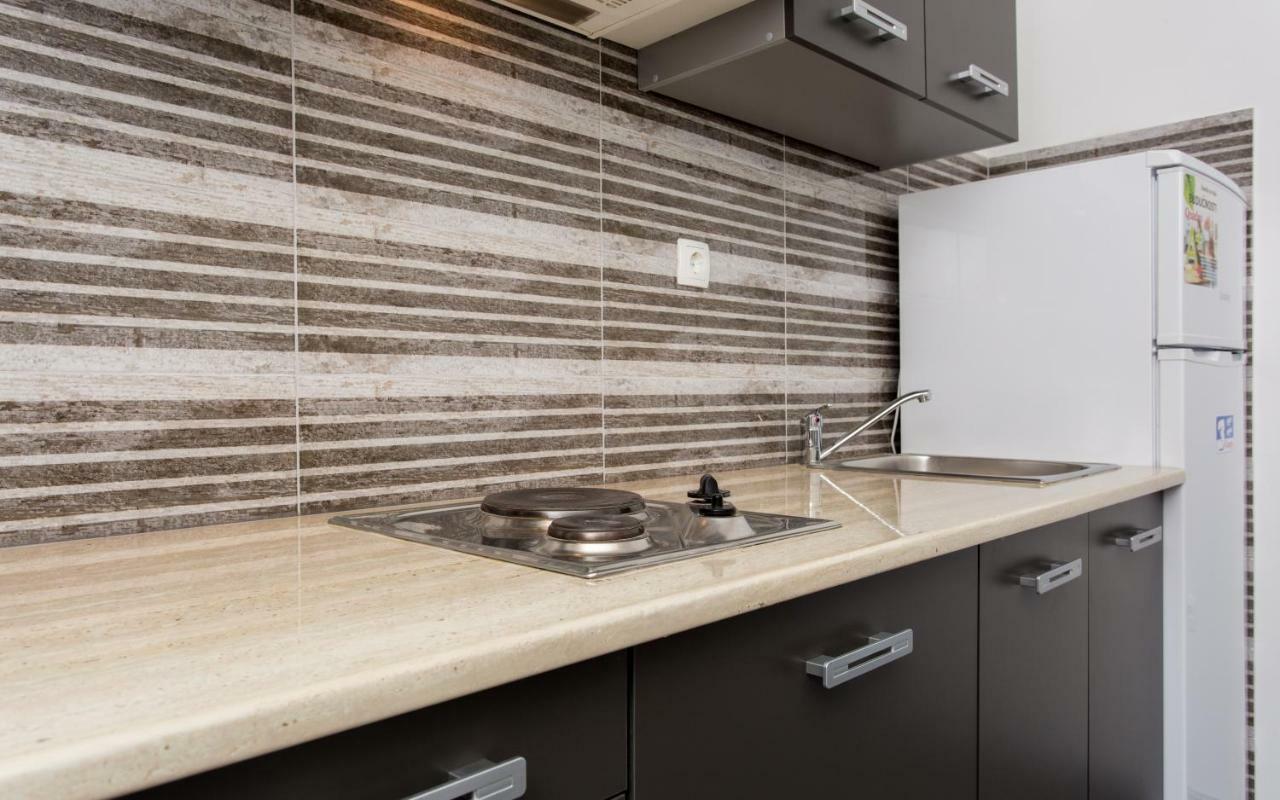 Apartment Mimi Draga Bašćanska Buitenkant foto
