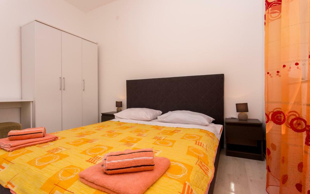 Apartment Mimi Draga Bašćanska Buitenkant foto